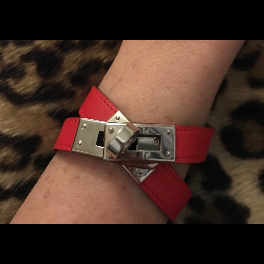 Hermès Kelly double tour bracelet. Red.